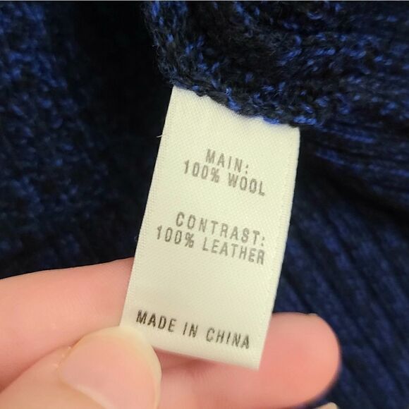 St. John | 🎉HP🎉 Cobalt Blue Wool & Leather Sweater - Picture 6 of 7